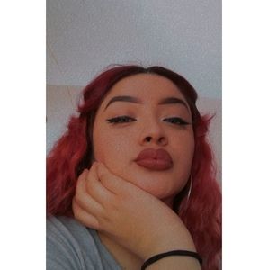 Meet your Posher, Vicky